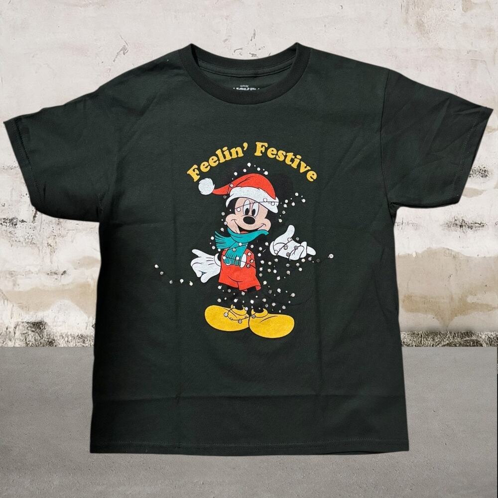 Disney Mickey and Friends "Feelin Festive" Green T-Shirt - Unisex - 9/10 NWOT